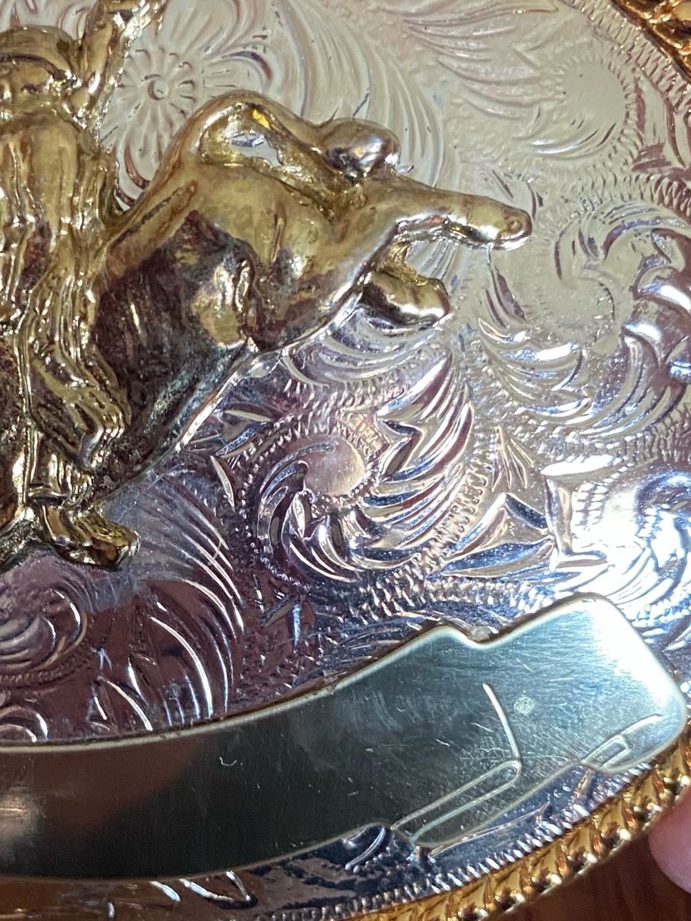 Heavy Gold and Silver Rodeo Bull Decorative Belt Buckle 5” across like New - Picture 7 of 8